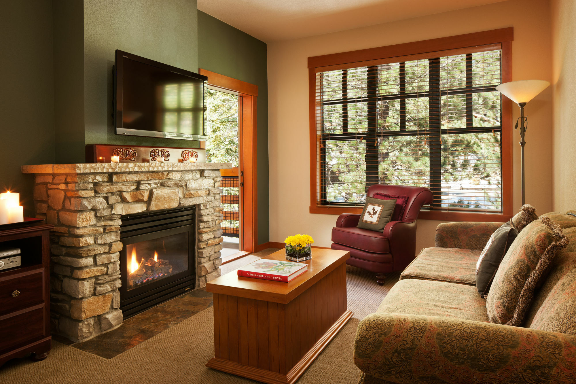 The Village 4*